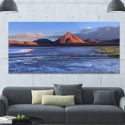" Colorado Lagoon and Volcano Pabellon " Print