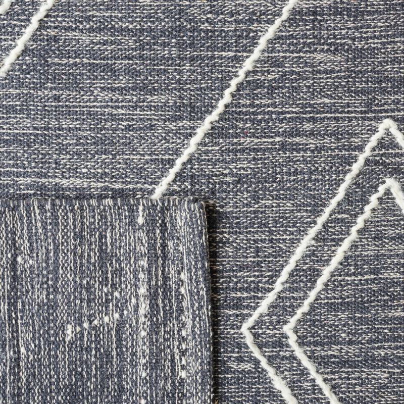 Holtby Southwestern Hand-Woven Flatweave Charcoal/Ivory Area Rug, Square 6'