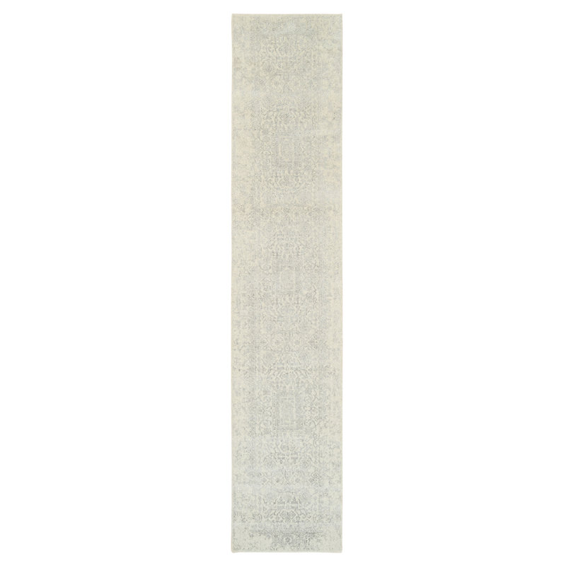 Tapis de couloir oriental en laine et en soie tissé à la main 2 pi 6 po x 12 pi 2F565FFB07854257856C10318F19DB96