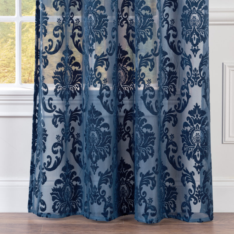 Ensemble de rideaux semi-transparents avec œillets Branca, L 52 po x L 108 po, Bleu