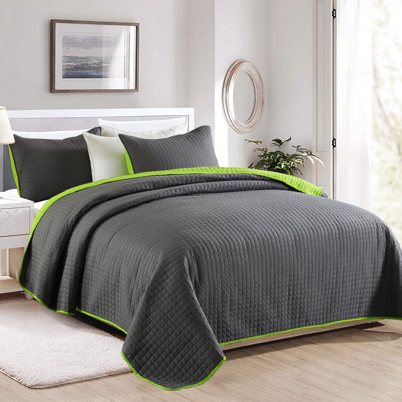 A-QSM0720220121 Modern & Contemporary Quilt, King Quilt + 2 King Shams, Gray