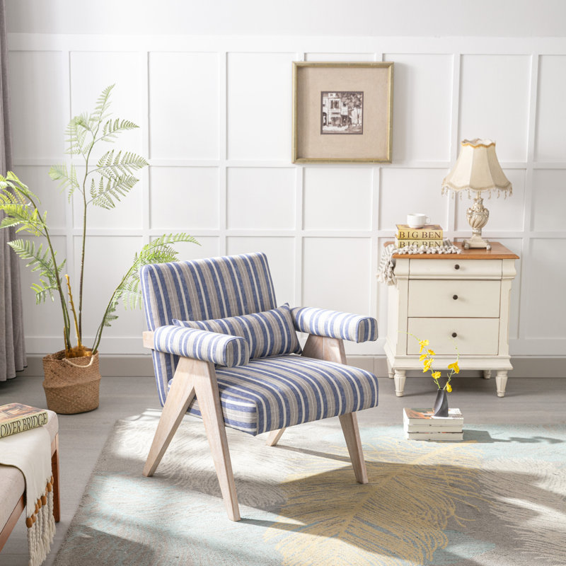 Chaise d'appoint, pieds en bois d'hévéa KD avec finition. Le tissu recouvre le siège. Avec coussin