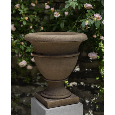 Pot à fleurs St James Urn