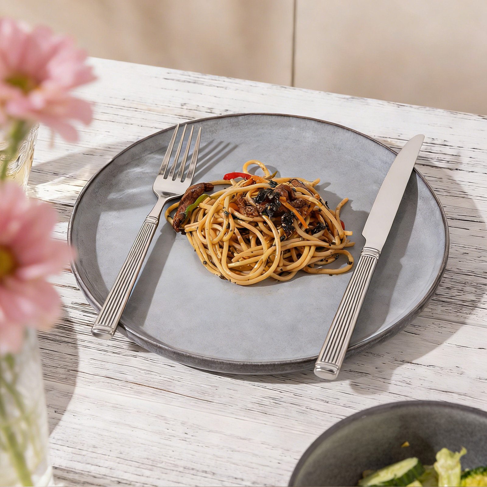 ALOFMO Gold Ingot 12 Piece Stoneware Dinnerware Set, Service for 4, Gray
