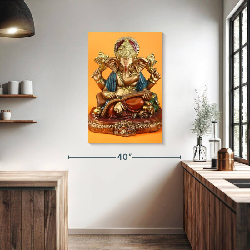 Adella Golden Ganapati Idol, H 39 po x l 26 po