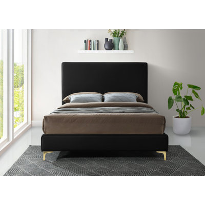 Upholstered Platform Bed