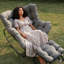 Chaise berçante avec repose-pieds, repose-pieds et coussins en osier toutes saisons-288340130