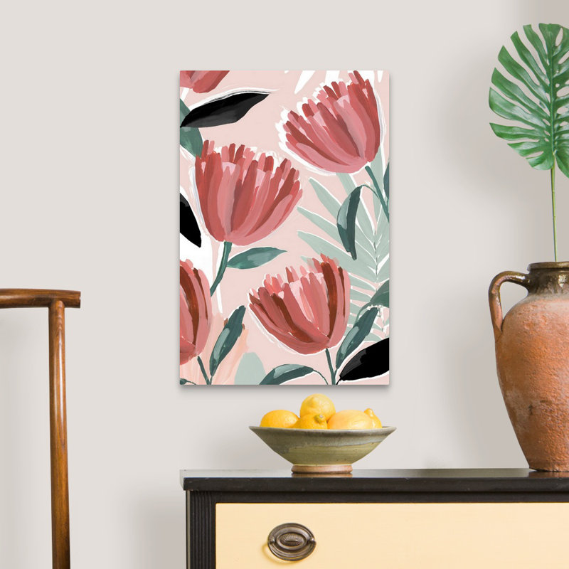 «Dreamy Petals II» par Isabelle Z - reproduction d'art, H 24 po x l 16 po x P 1,25 po, Toile tendue
