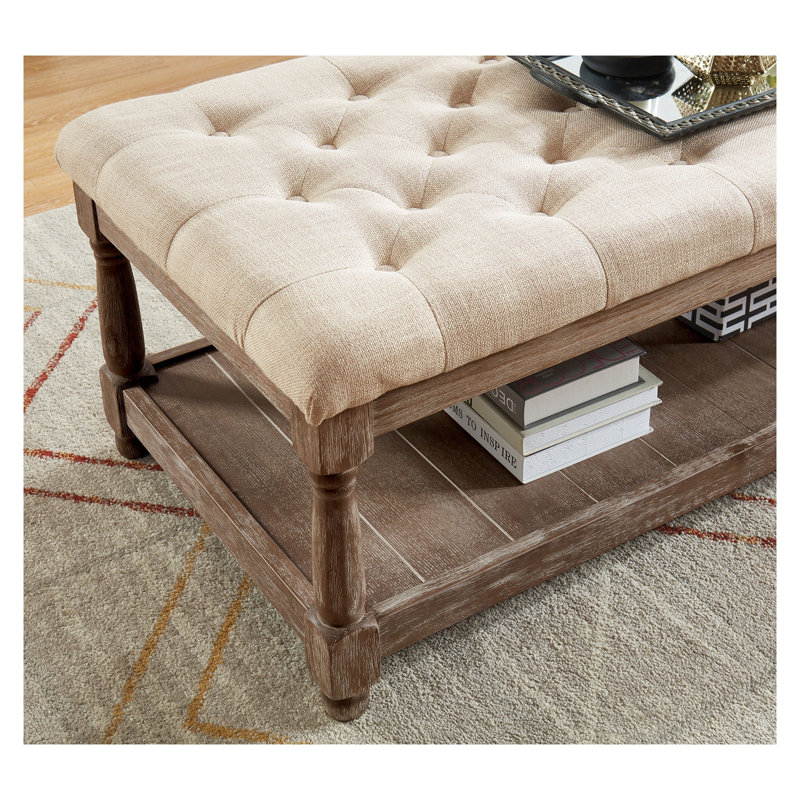 Banc rembourré en lin rustique avec siège capitonné et tablette de rangement ouverte, beige