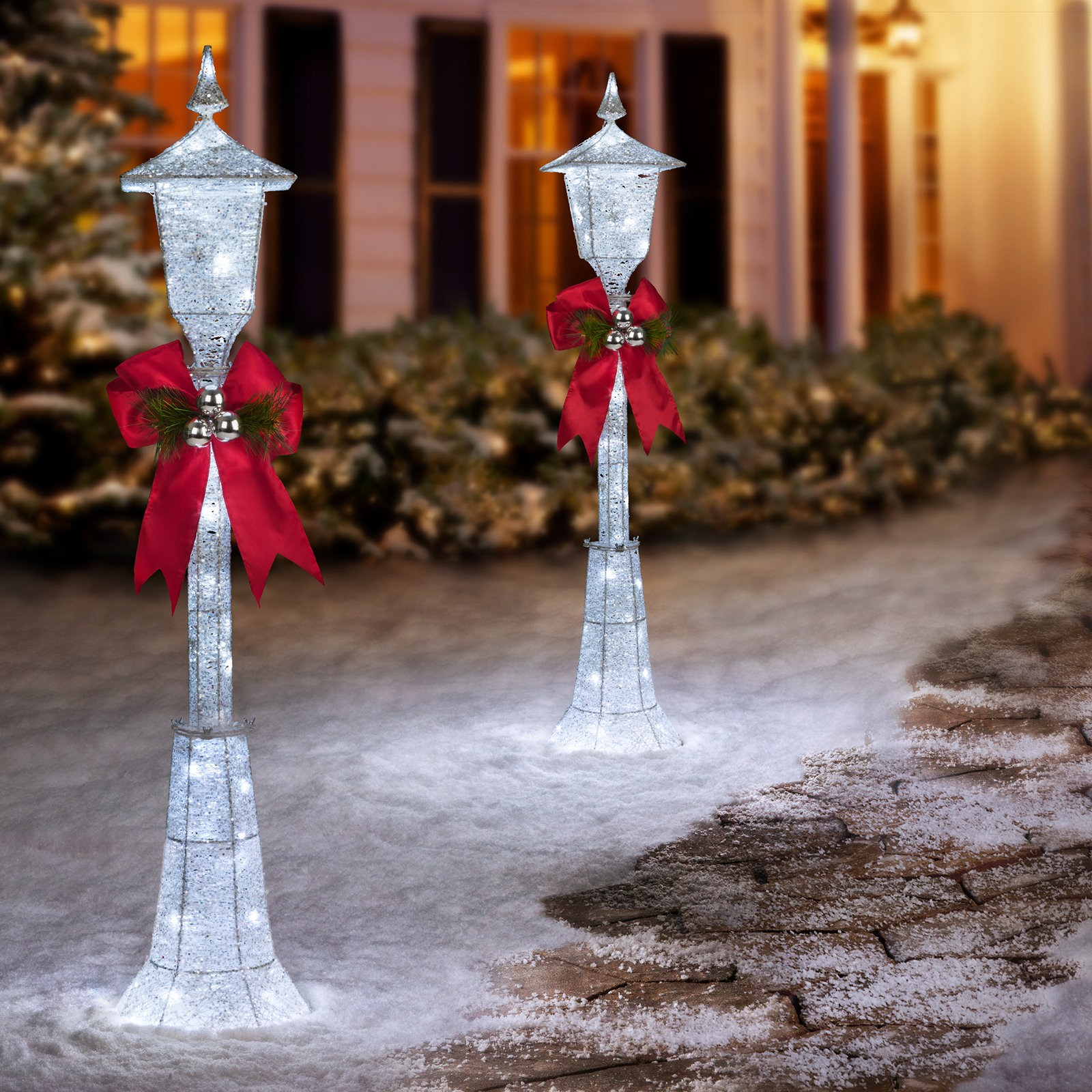 Metal Christmas Outdoor Decoration, White, 48" H x 9" W x 11" D