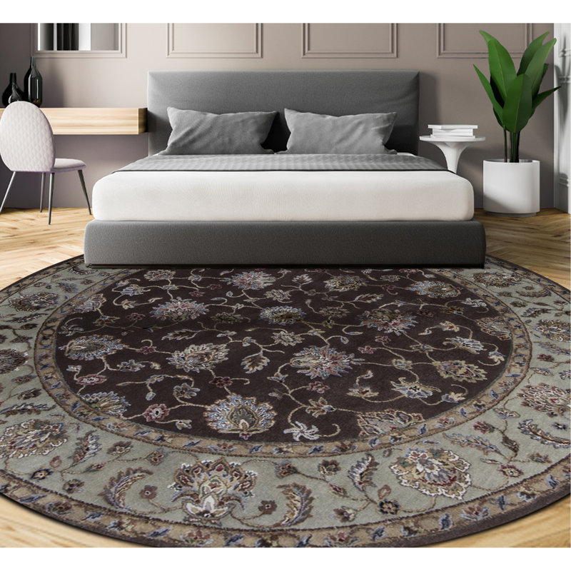 One-of-a-Kind 6' Area Rug
