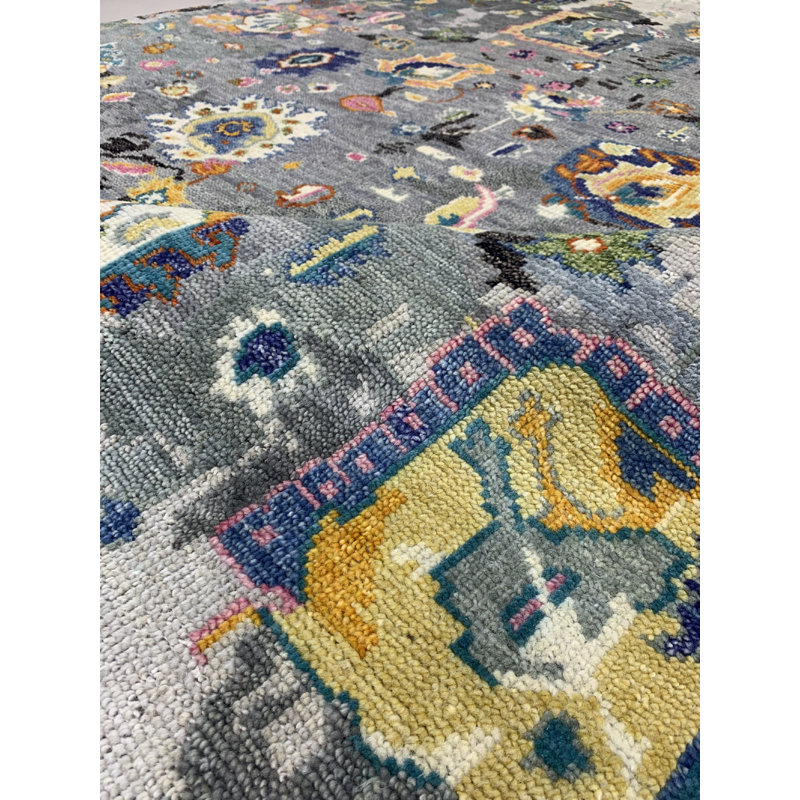 Classic Gray Hand Knotted Wool Area Rug