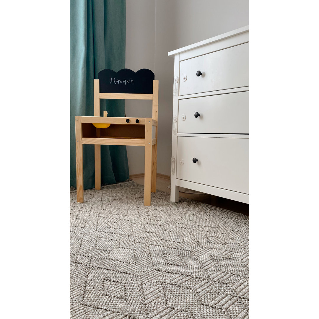 Xitlalic Geometric Polyester Machine Made Area Rug