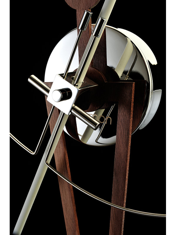 Cris Metal Analog Wall Clock, Gold