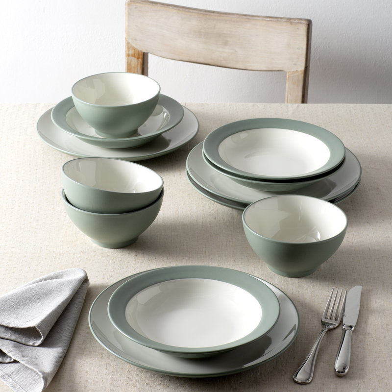 Noritake Colorwave 12-Piece Coupe Dinnerware Set, Service for 4, Green