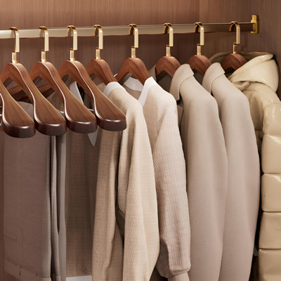No Crease Wood Hangers - Anti-Slip Clamping System