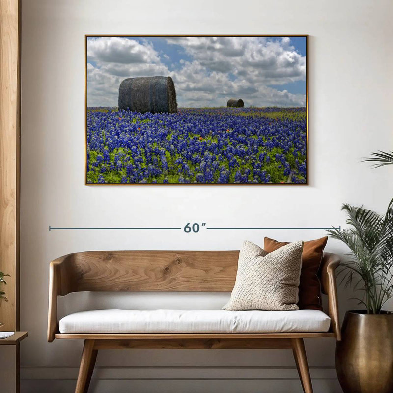 Texas Bluebonnets, 46 po x 31 po, Cadre flottant doré