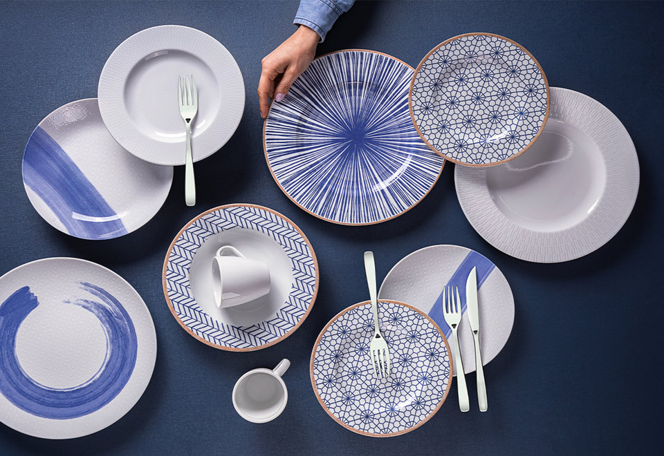 Dinnerware Sets