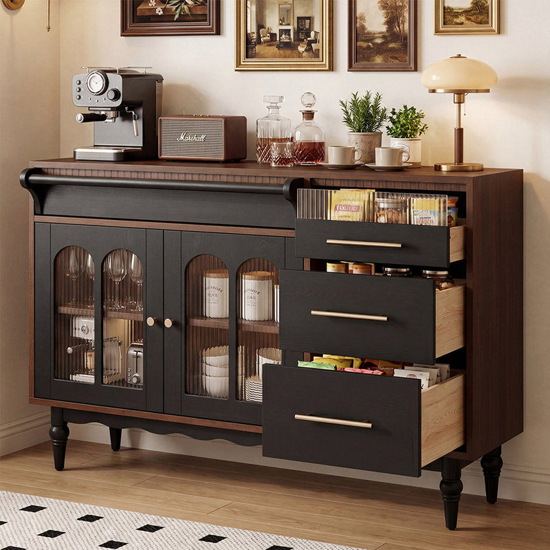 Armoire de rangement rétro