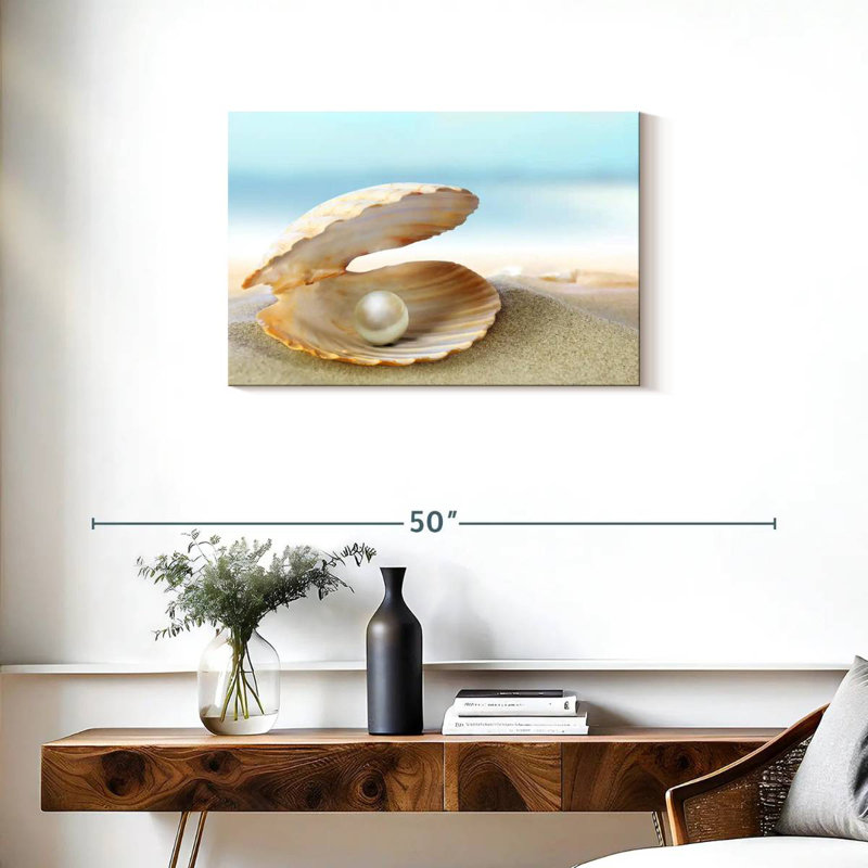 Aletra Pearl In Clam Shell, 20" H x 30" W
