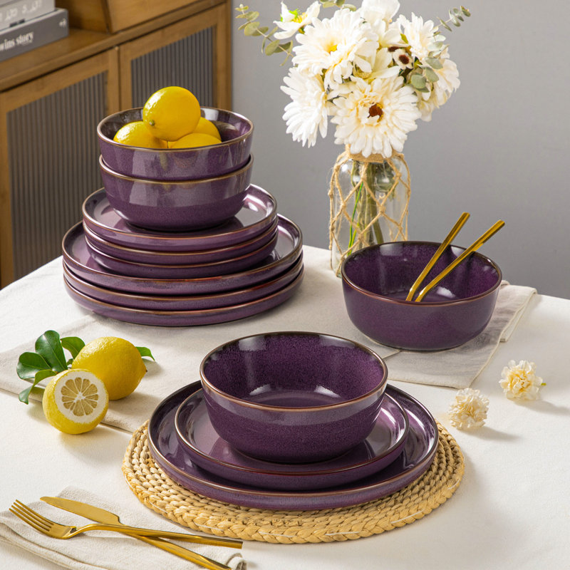 Dinnerware - Service for 4, Purple