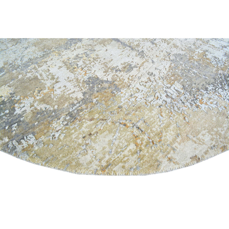 Abstract Area Rug in Grey/Gold