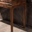 Commode en bois de noyer noir