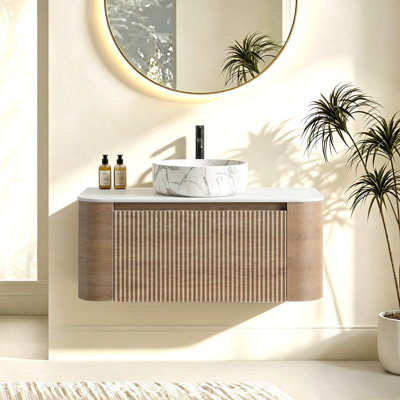 Meuble-lavabo de 36 po avec lavabo, armoire murale en chêne miel avec porte-serviettes gratuit, conception de lavabo simple en céramique de Carrare blanc, sans drain et robinet, pré-assemblé
