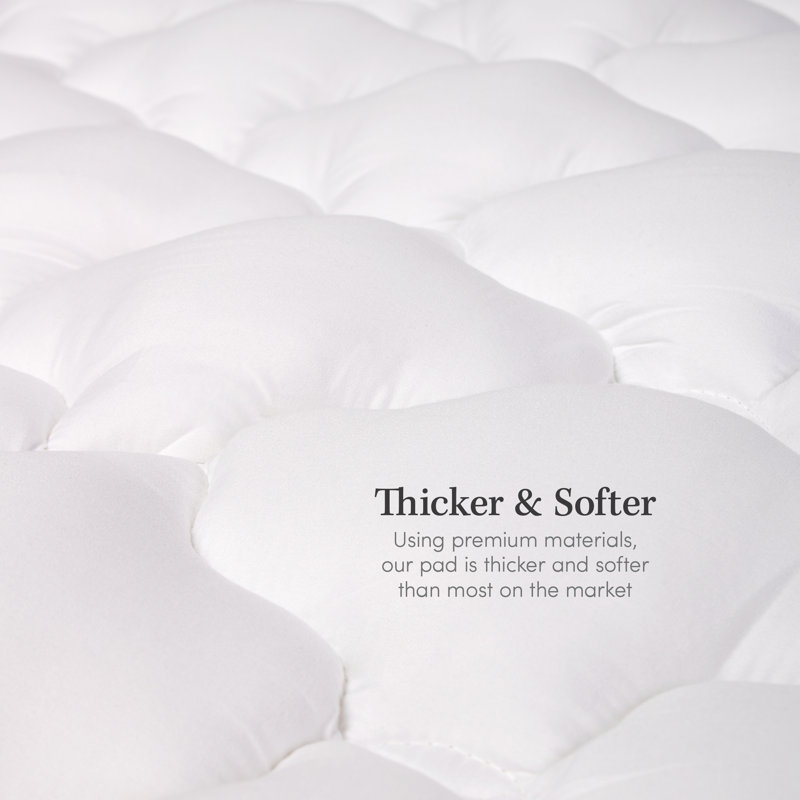 Luxurious White Queen Size Pillowtop Mattress Pad