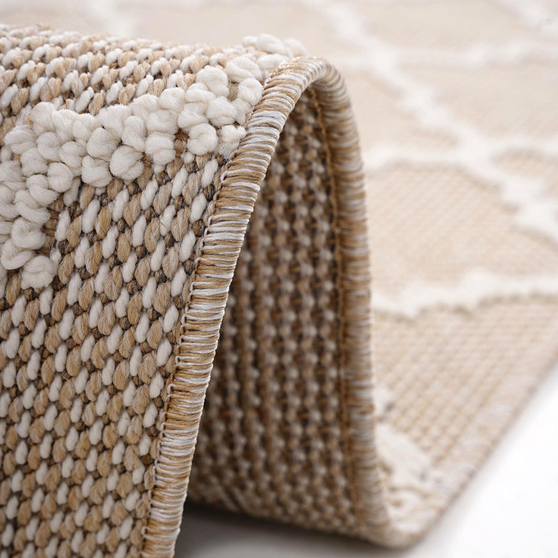 Collection Trellis Indoor Outdoor Area Rug, Rectangle 6'7" x 7'9"