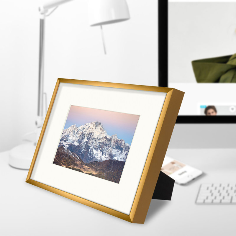 Drennon Metal Picture Frame, Aluminum Photo Frame, Bronze, 8' x 10" Matted to 5" x 7"