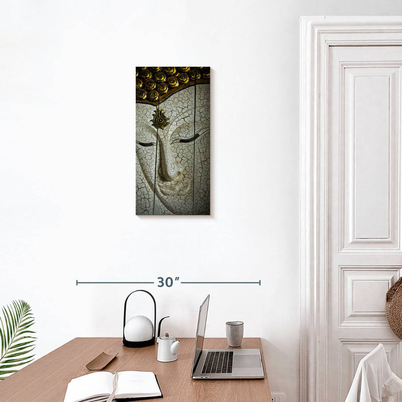 Visage de bouddha intemporel, H 24 po x l 12 po