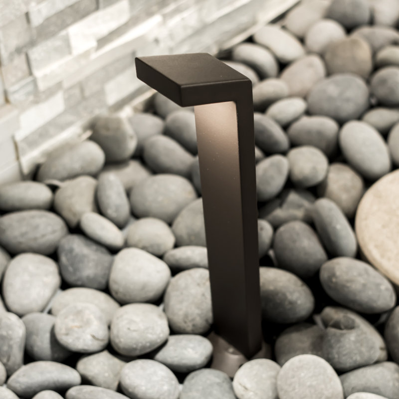 Éclairage de sentier câblé à basse tension, Bronze sur aluminium, 3000 K