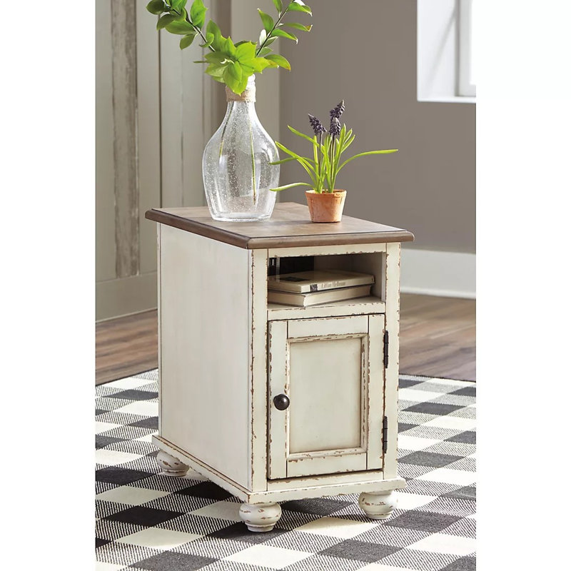  Realyn Chairside End Table
