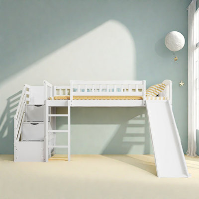 Lit mezzanine avec glissade, escalier de rangement et échelle
