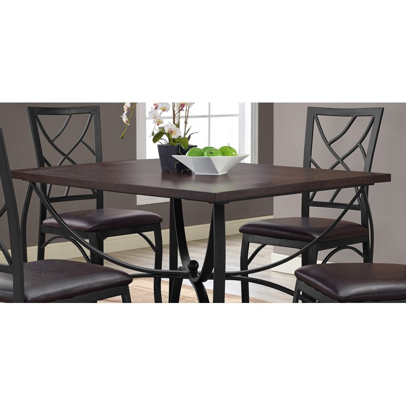Ensemble repas pour 4 personnes Latham