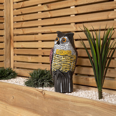Adigun Garden Statue