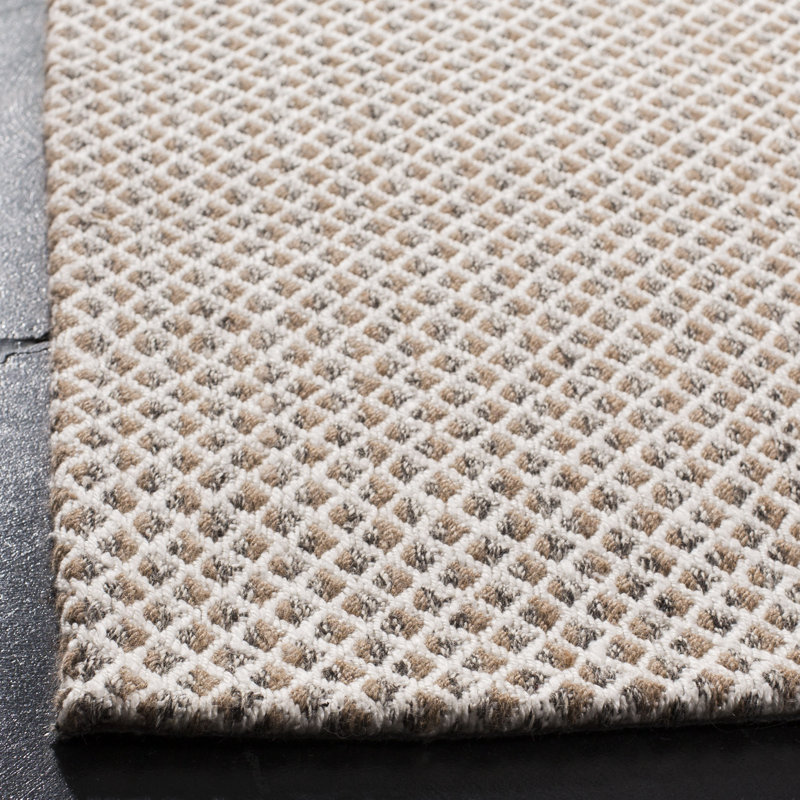 Cherif Wilton Hand Hooked Viscose/Wool Solid Color Rug in Gray, Rectangle 4' x 6'