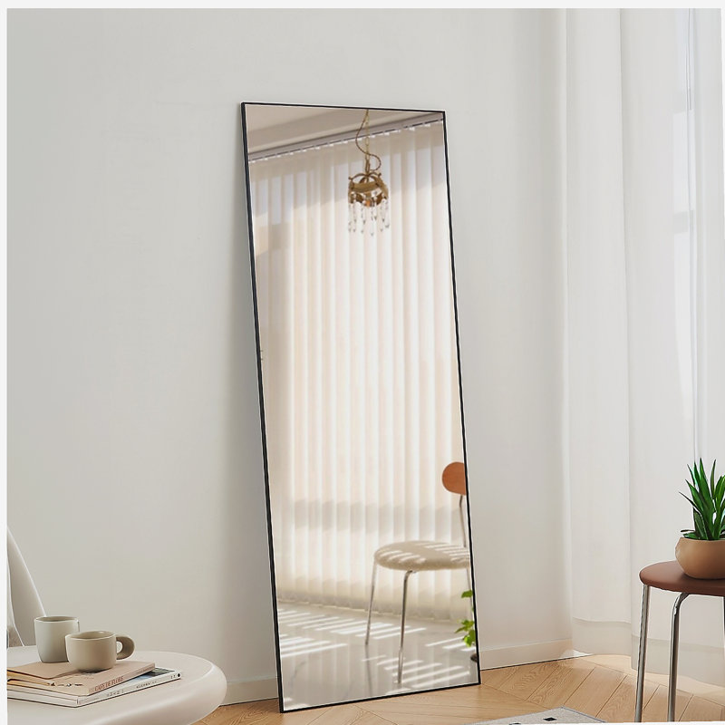 Surface de miroir noir pleine longueur de 70 po x 31 po, cadre en alliage d'aluminium, inclinable ou mural, haute définition, incassable, convient à la chambre à coucher, au salon, au couloir - décoration intérieure moderne