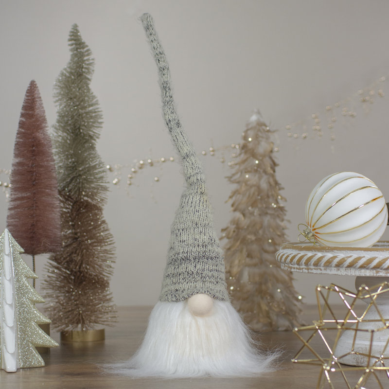 Gnome de 19 po à piles avec lumière blanche chaude