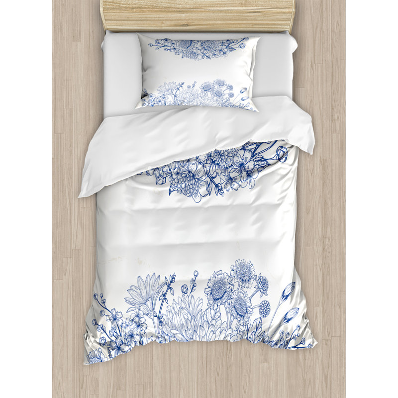 Traditional Polyester Floral Duvet Cover, Twin