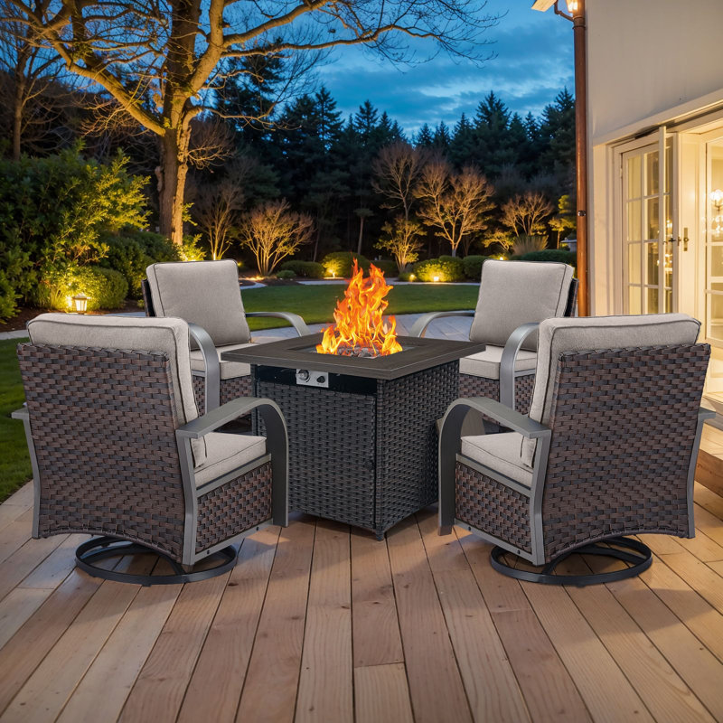 Ensemble fauteuil pivotant et foyer d'extérieur Winston Porter, Beige