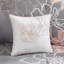 Literie pour grand lit en coton imprimé - gris / pêche, floral, jupe de lit et 3 coussins décoratifs gris / pêche, avec