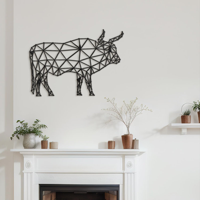 Décoration murale abstraite en métal Brooding Cow, H 26,28 po x l 36 po x P 0,05 po, Noir