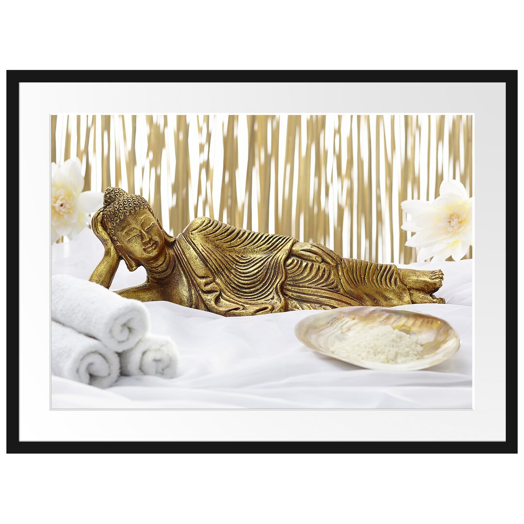 Gerahmter Grafikdruck Golden Buddha on a Towel