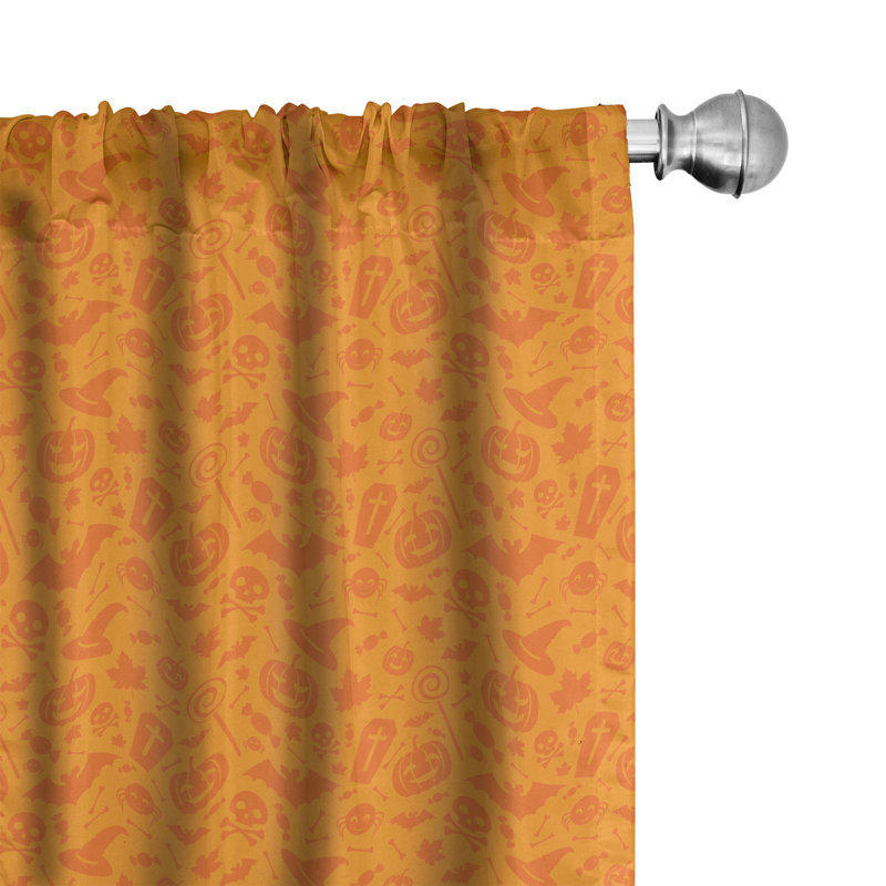 Rideaux à 4 panneaux The Holiday Aisle® Orange, crâne de citrouille d'Halloween, orange, L 56 po x L 84 po