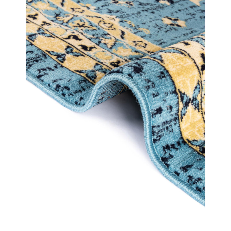 Eesi Oriental Indoor Rug, Rectangle 2'2" x 3'1"