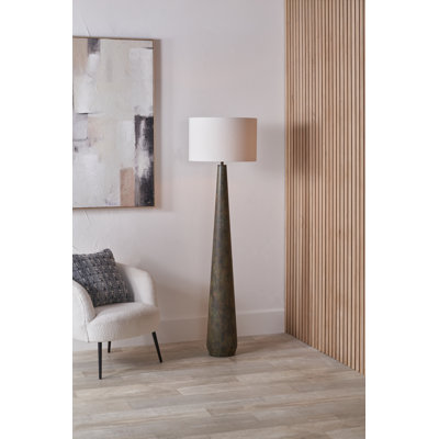 Nanuet 134cm Traditional Floor Lamp