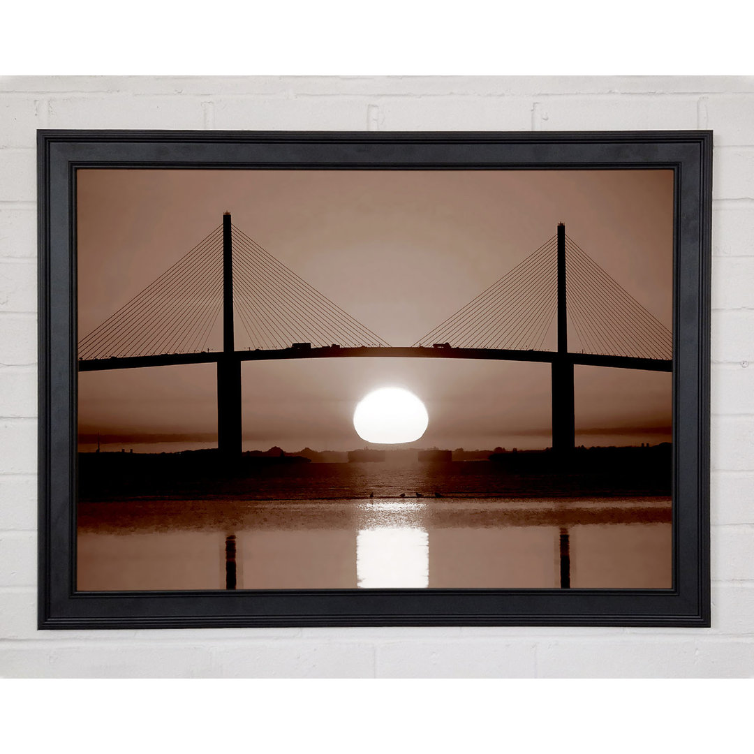 Ferne Brücke Sonnenuntergang - Einzelner Bilderrahmen Kunstdrucke