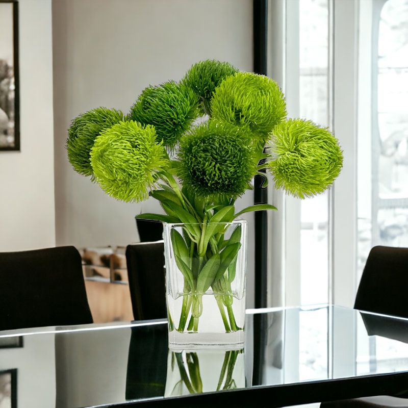 Arrangement de dianthus vert avec touche réelle, décor de maison / bureau moderne, centre de table en fausse fleur artificielle
